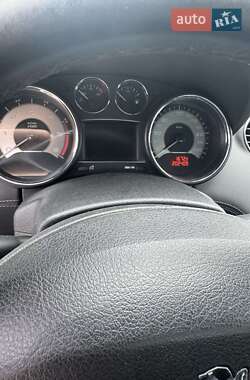 Купе Peugeot RCZ 2012 в 