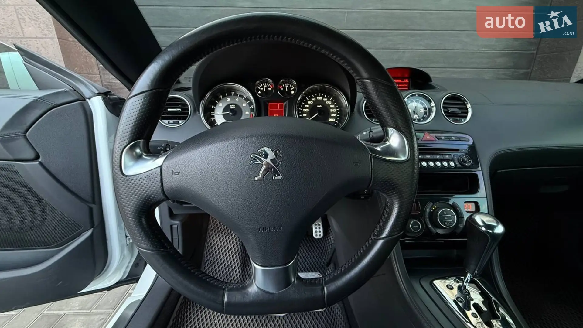 2012 Peugeot RCZ - мініатюра 33