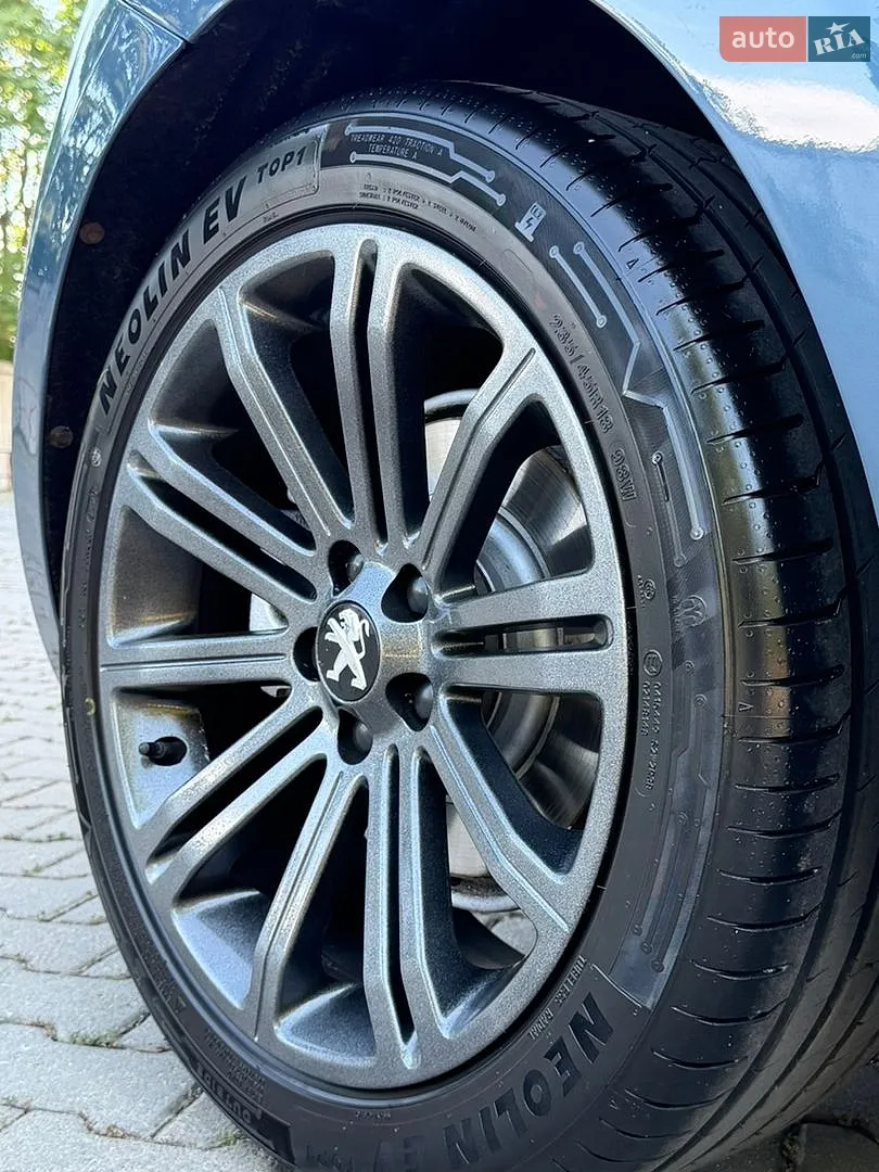 2012 Peugeot RCZ - мініатюра 35