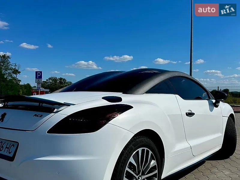 Peugeot RCZ