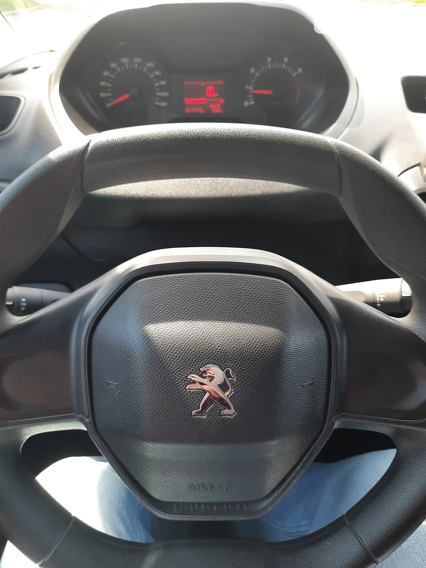 2019 Peugeot Rifter - мініатюра 14