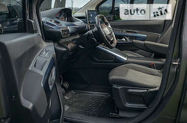 Минивэн Peugeot Rifter 2018 в 
