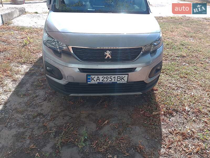 Минивэн Peugeot Rifter 2020 в Киеве