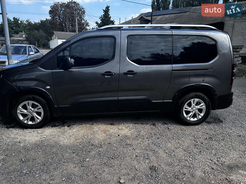 Минивэн Peugeot Rifter 2019 в Киеве