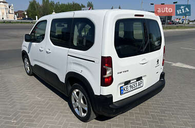 Минивэн Peugeot Rifter 2020 в 