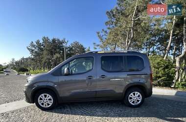 Минивэн Peugeot Rifter 2019 в 