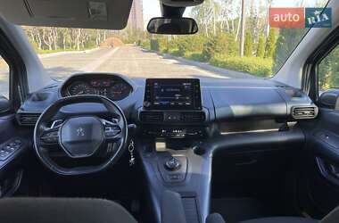 Минивэн Peugeot Rifter 2019 в 