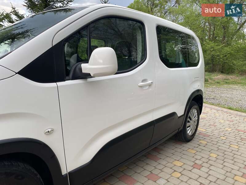 Мінівен Peugeot Rifter 2020 в Шепетівці