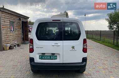 Минивэн Peugeot Rifter 2020 в 