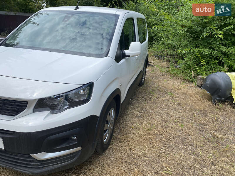 Минивэн Peugeot Rifter 2020 в Киеве