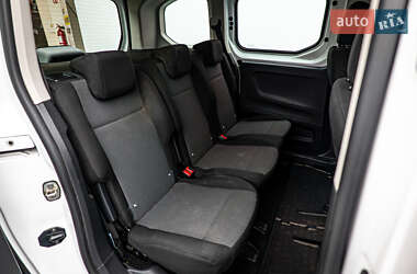 Минивэн Peugeot Rifter 2020 в 