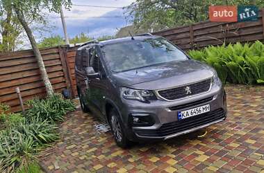 Минивэн Peugeot Rifter 2020 в 
