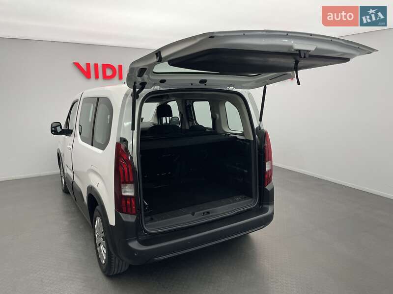 Минивэн Peugeot Rifter 2020 в Киеве фото 7 Минивэн Peugeot Rifter 2020 в Киеве