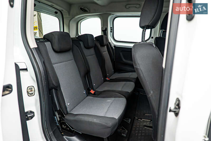Мінівен Peugeot Rifter 2020 в Києві фото 13 Мінівен Peugeot Rifter 2020 в Києві