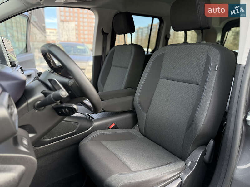 Минивэн Peugeot Rifter 2023 в Львове