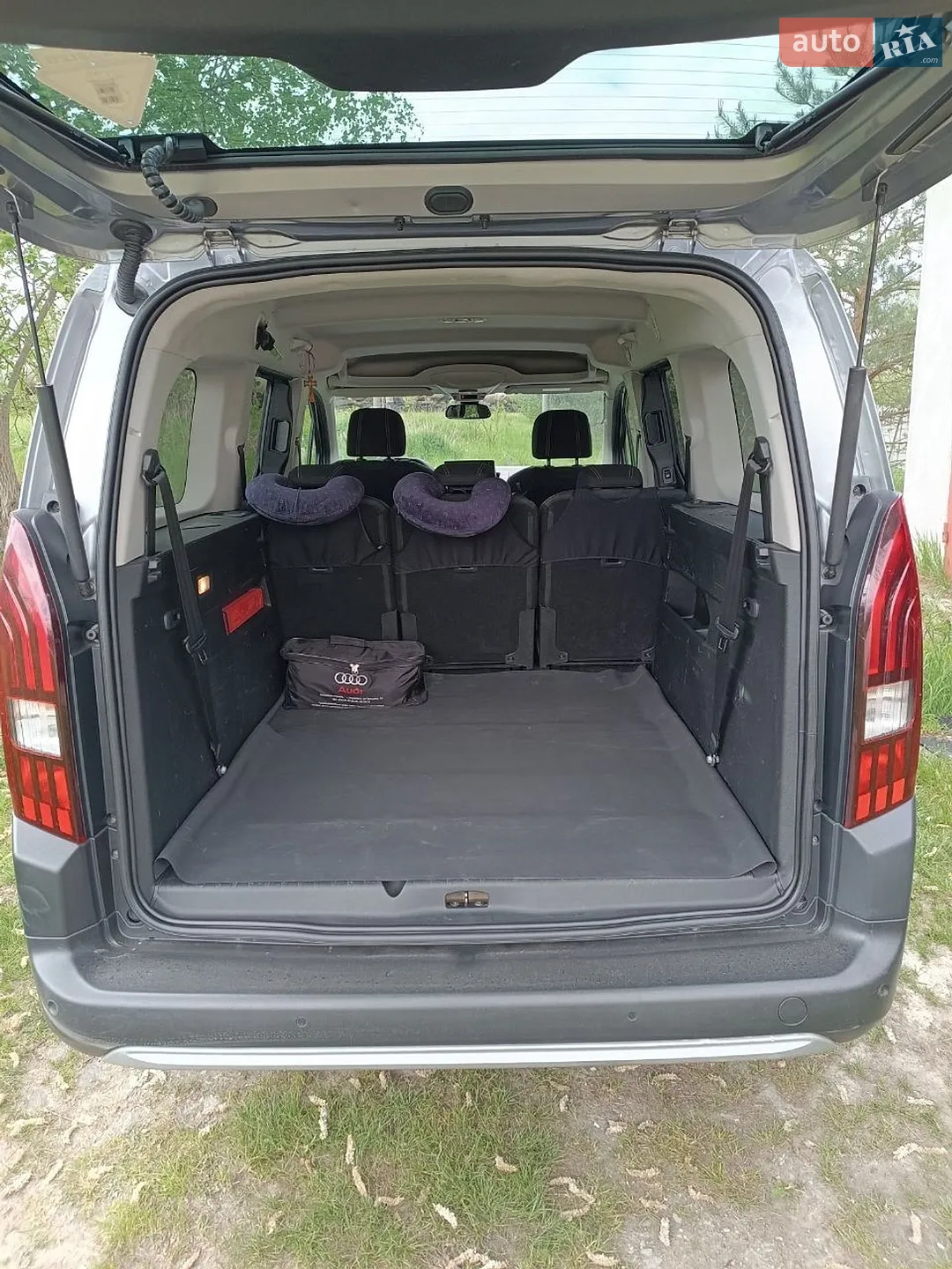 2019 Peugeot Rifter - мініатюра 16