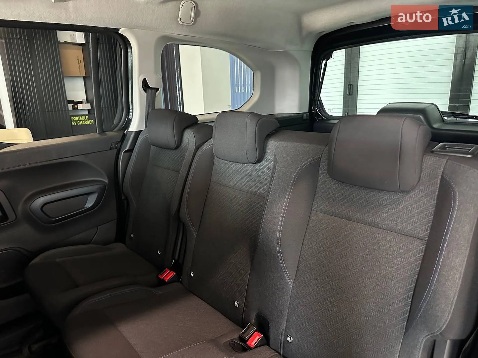 2019 Peugeot Rifter - мініатюра 25