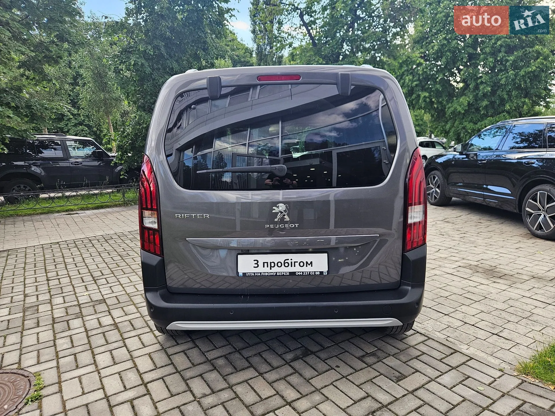 2021 Peugeot Rifter - мініатюра 12