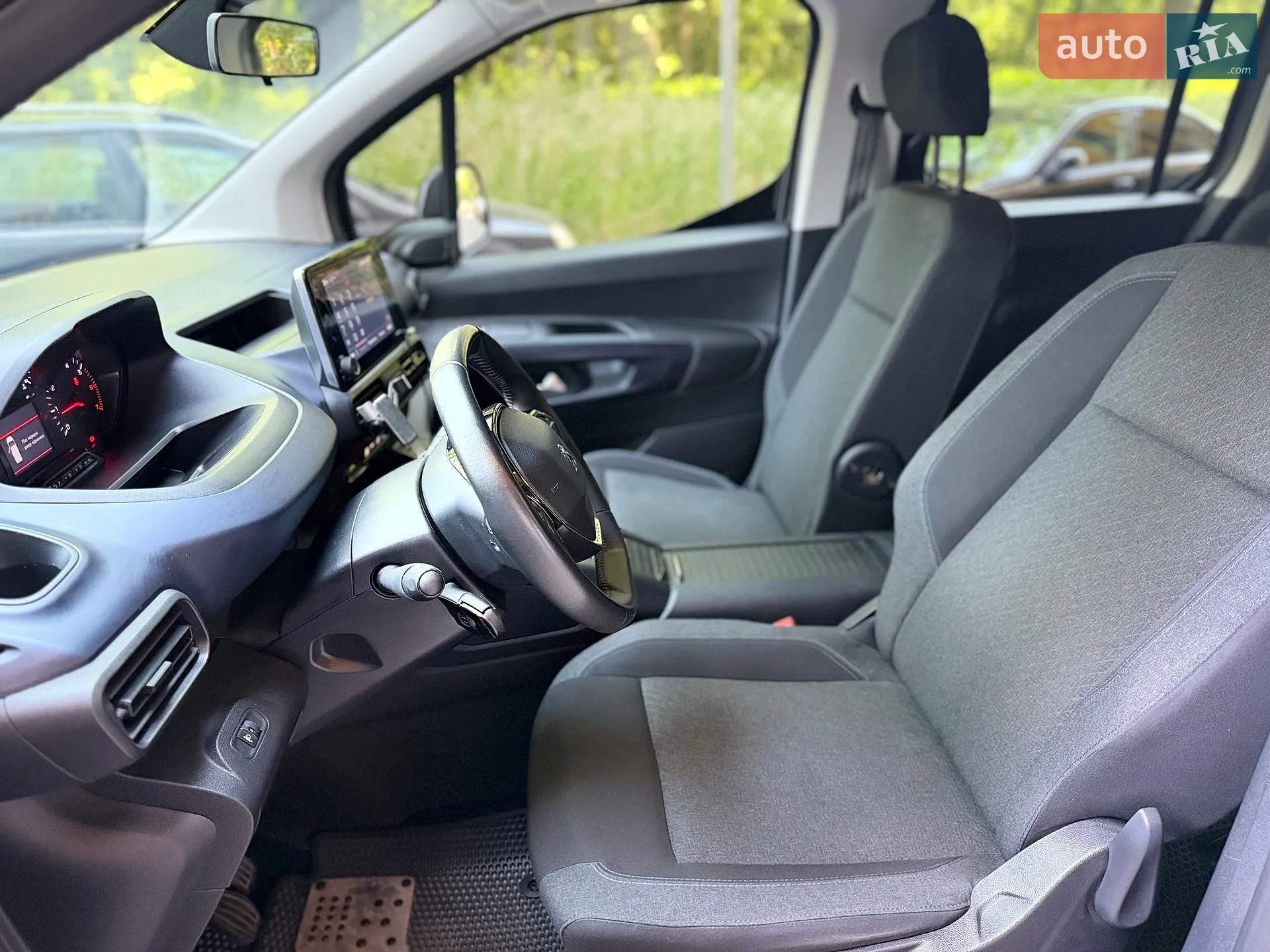 2023 Peugeot Rifter - мініатюра 15