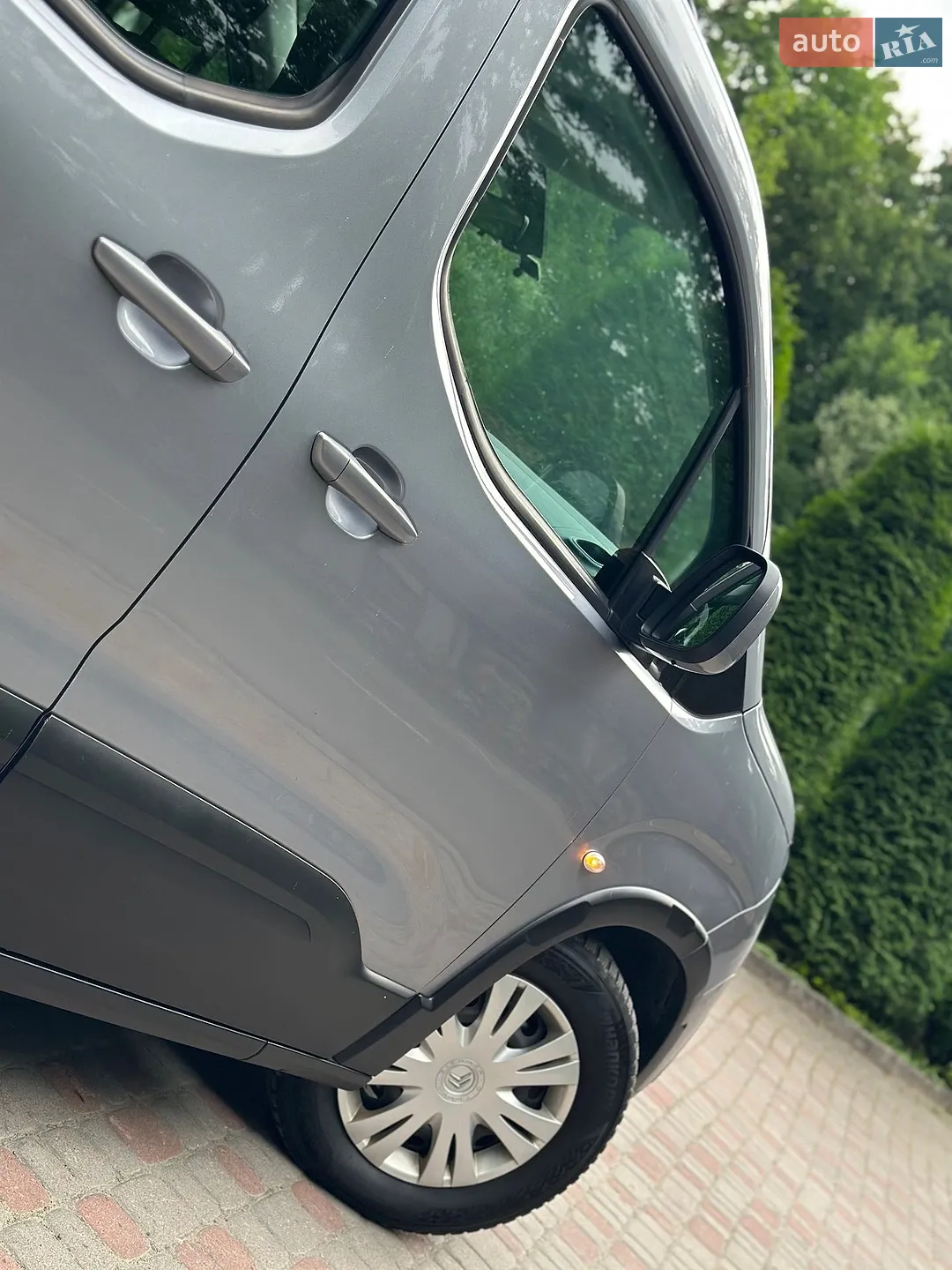 2021 Peugeot Rifter - мініатюра 31
