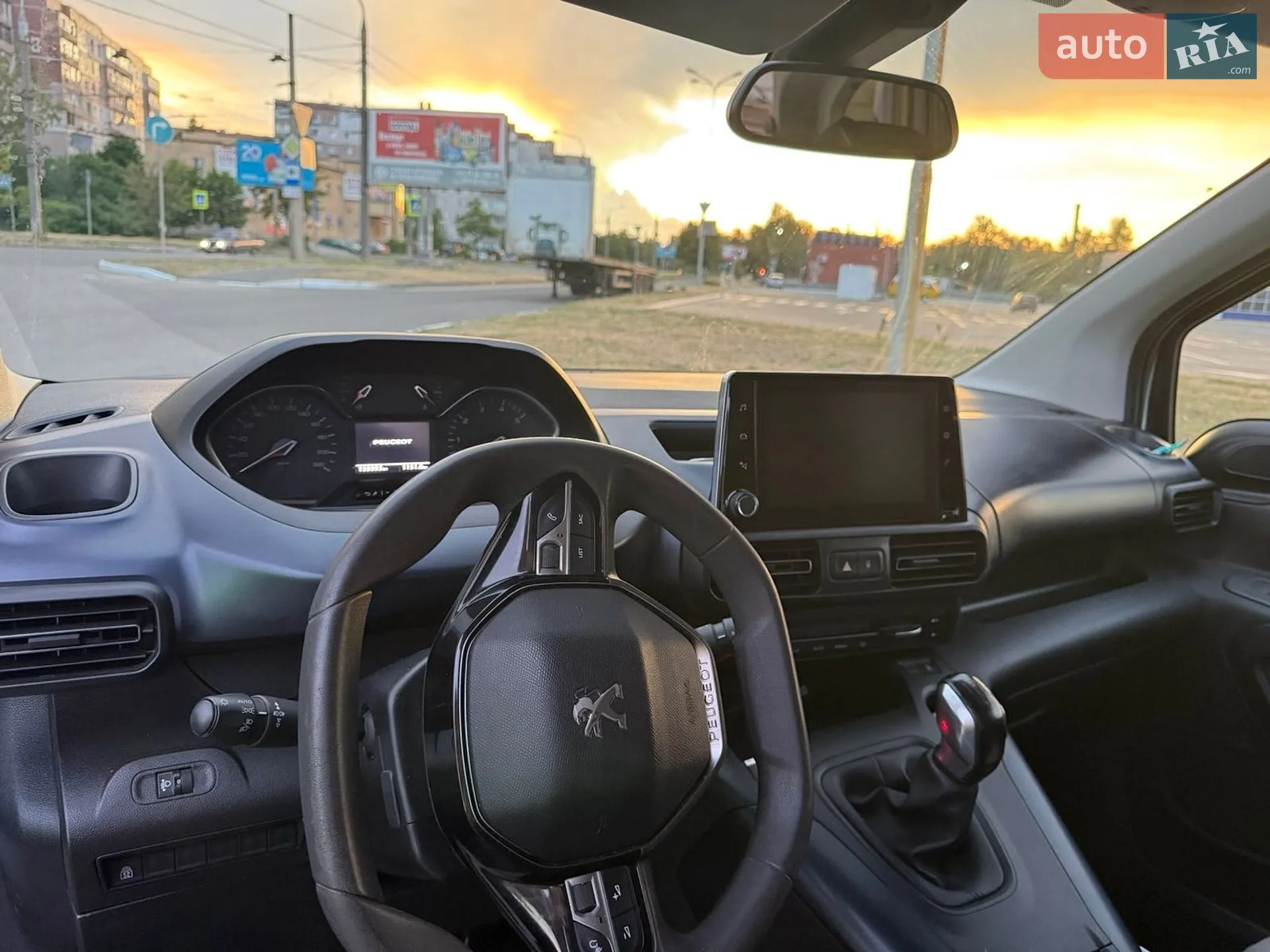 2019 Peugeot Rifter - мініатюра 14