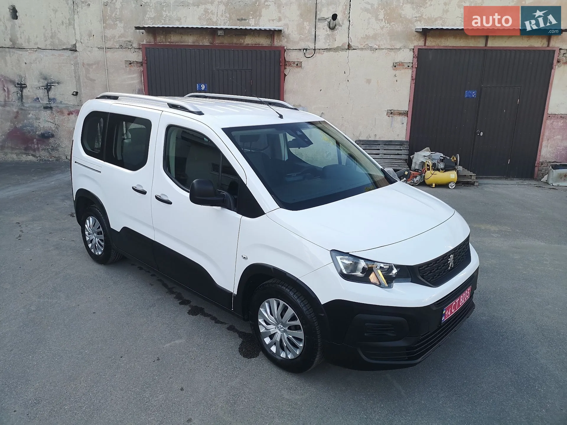 2018 Peugeot Rifter - мініатюра 11