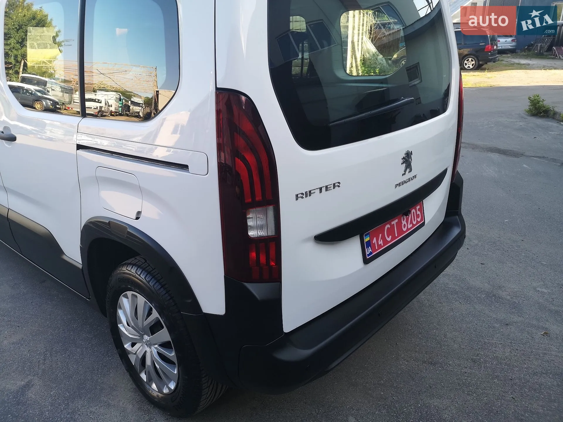 2018 Peugeot Rifter - мініатюра 15
