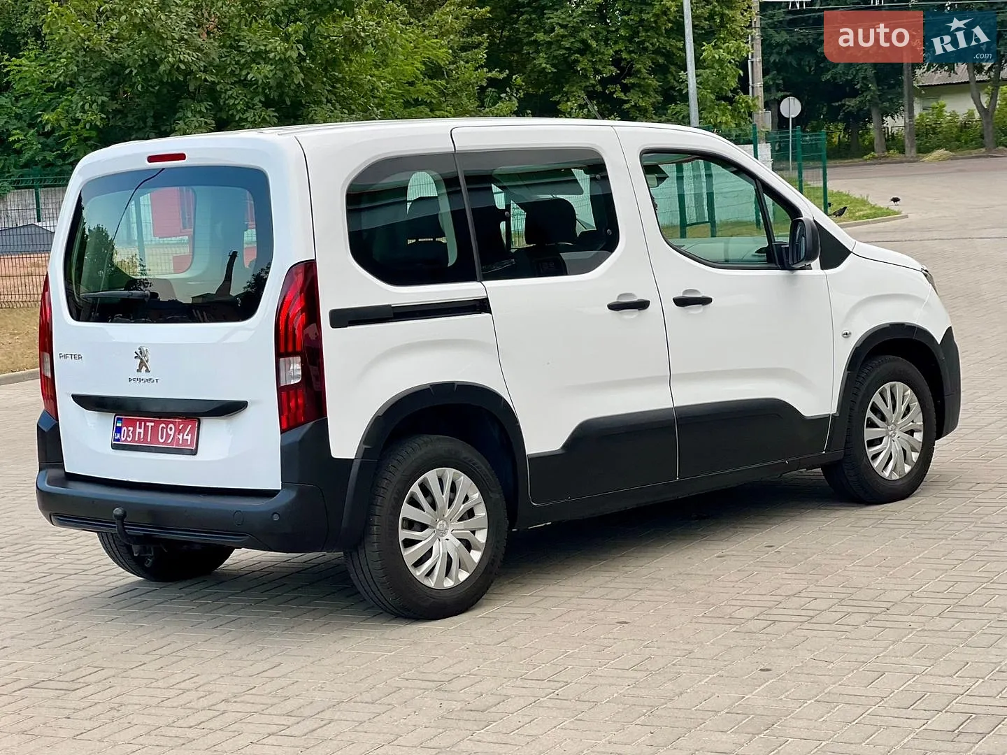 2020 Peugeot Rifter - мініатюра 16