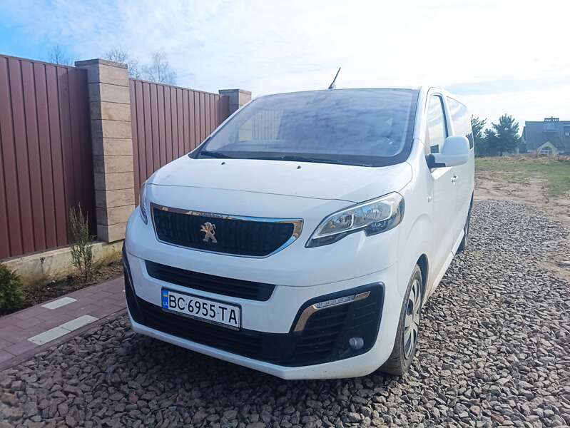 Минивэн Peugeot Traveller 2017 в Львове