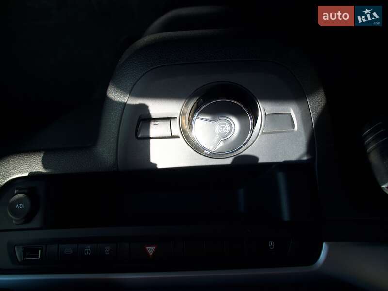 Минивэн Peugeot Traveller 2017 в Славянске