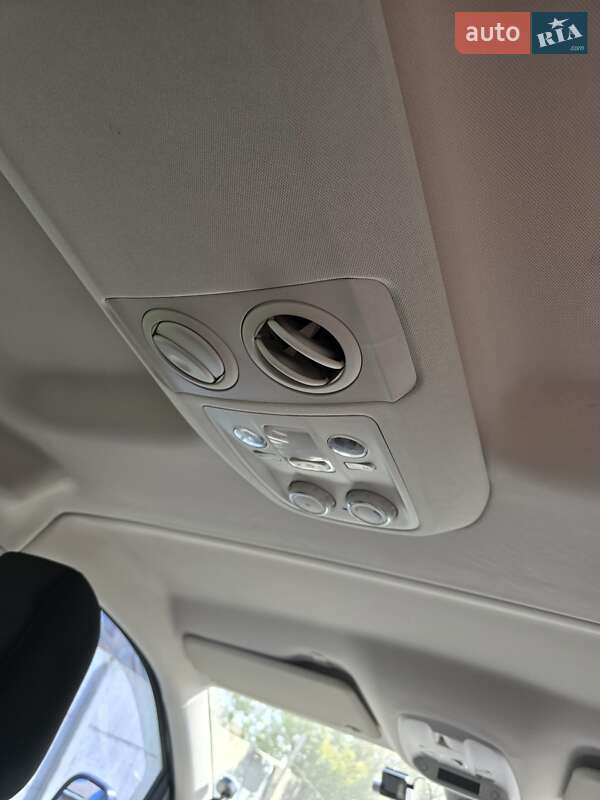 Минивэн Peugeot Traveller 2017 в Харькове