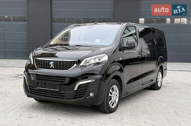 Минивэн Peugeot Traveller 2022 в Городке