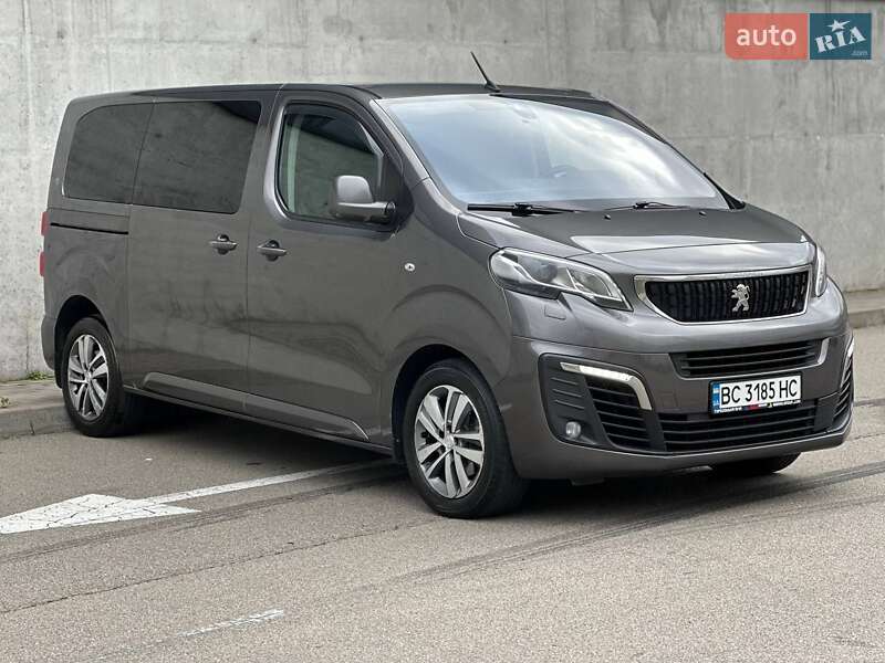 Минивэн Peugeot Traveller 2018 в 