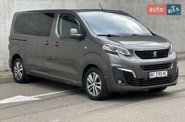 Минивэн Peugeot Traveller 2018 в 