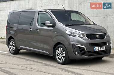 Минивэн Peugeot Traveller 2018 в 