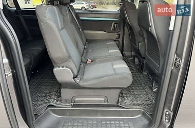 Минивэн Peugeot Traveller 2020 в 