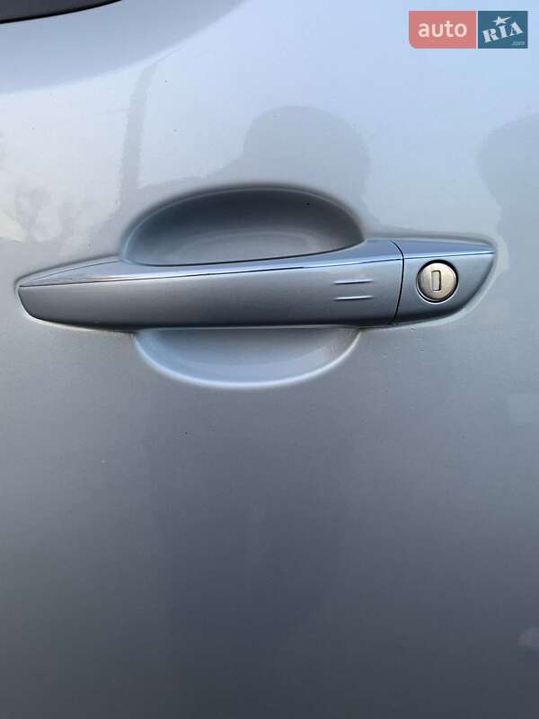 Минивэн Peugeot Traveller 2018 в Харькове