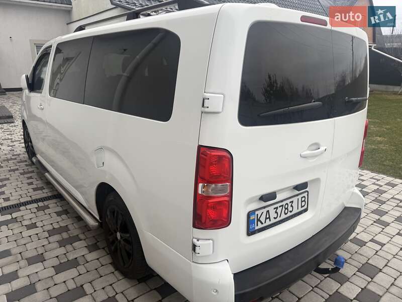 Минивэн Peugeot Traveller 2017 в Киеве