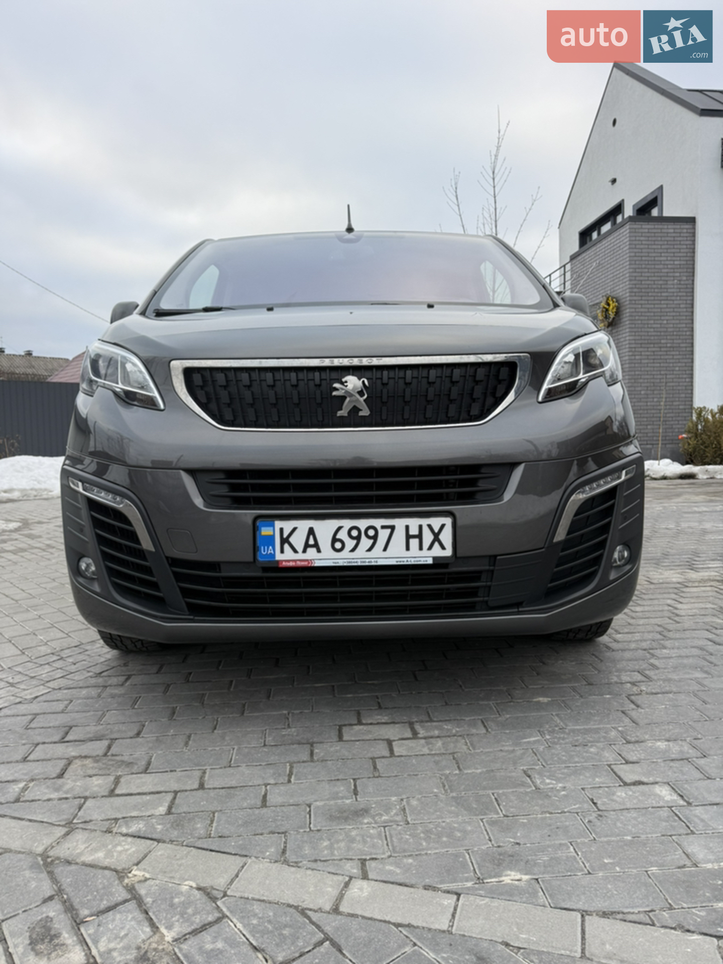 2021 Peugeot Traveller - мініатюра 9