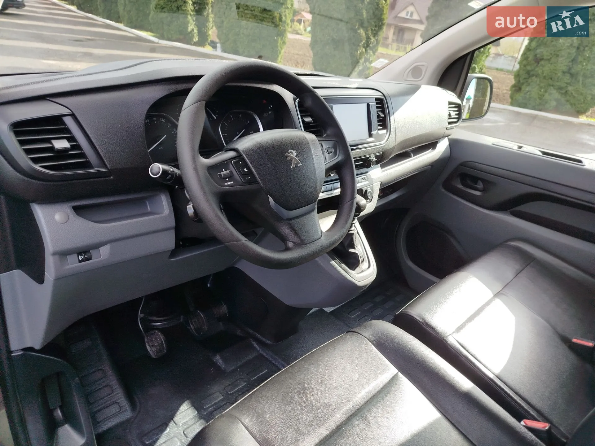 2018 Peugeot Traveller - мініатюра 33