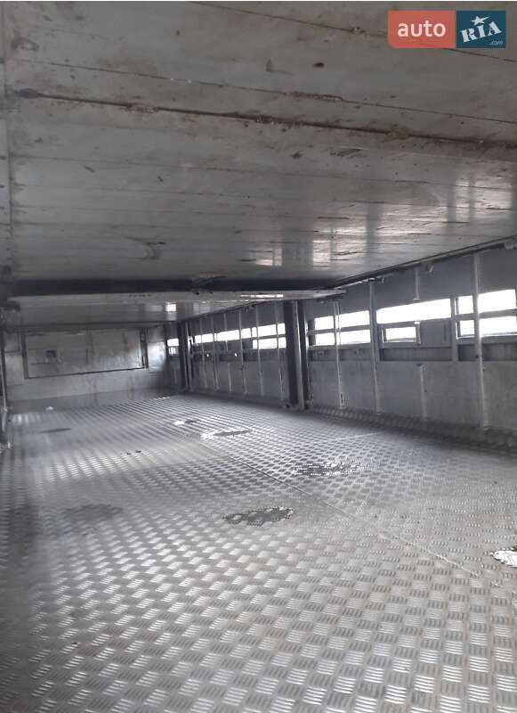 Для перевозки животных - прицеп Pezzaioli SBA 2002 в Житомире фото 10 Для перевозки животных - прицеп Pezzaioli SBA 2002 в Житомире