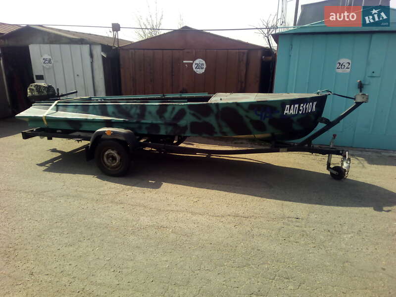 Лодка ПГМФ 8904 2012 в Черкассах