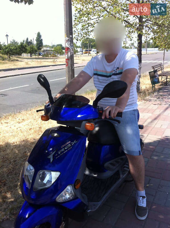 Скутер Pgo T-Rex 2001 в Києві