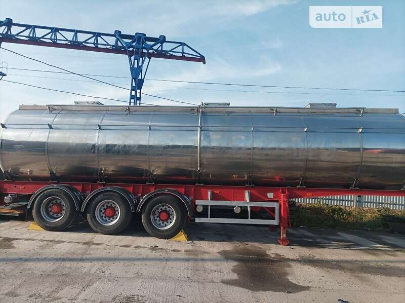 Цистерна Piacenza ZBAR22 2000 в 