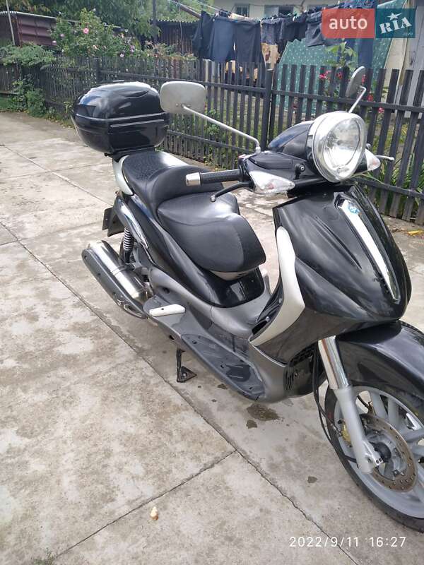 Макси-скутер Piaggio Beverly 500 2007 в Калуше