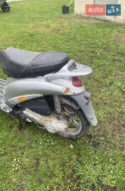 Макси-скутер Piaggio Liberty 2000 в 