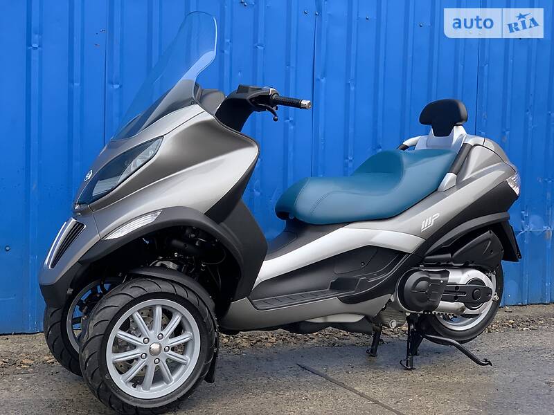 Макси-скутер Piaggio MP3 2014 в 