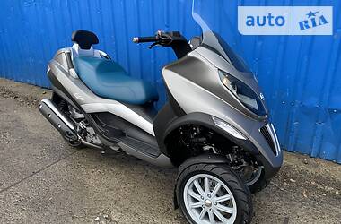 Макси-скутер Piaggio MP3 2014 в 