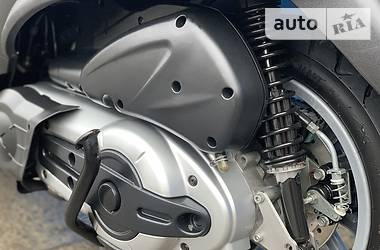Макси-скутер Piaggio MP3 2014 в 