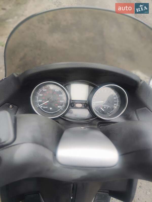 Вантажні моторолери, мотоцикли, скутери, мопеди Piaggio MP3 2007 в Києві фото 5 Вантажні моторолери, мотоцикли, скутери, мопеди Piaggio MP3 2007 в Києві